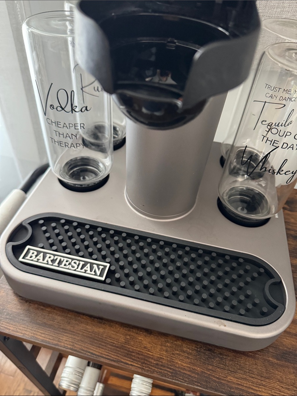 BARTESIAN COCKTAIL MAKER - Picture 10 of 10